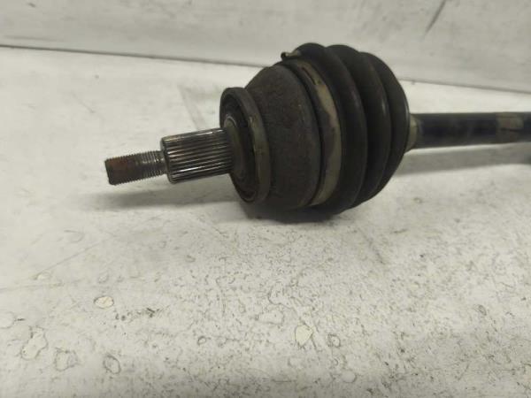 ARBRE DE TRANSMISSION AVANT VW/SEAT/SKODA - Vue 2